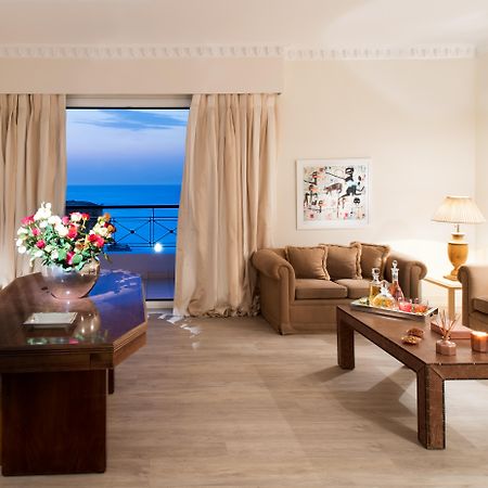 Mitsis Grand Hotel Rhodes City Exterior photo Suite at the Westin Palace, Athens