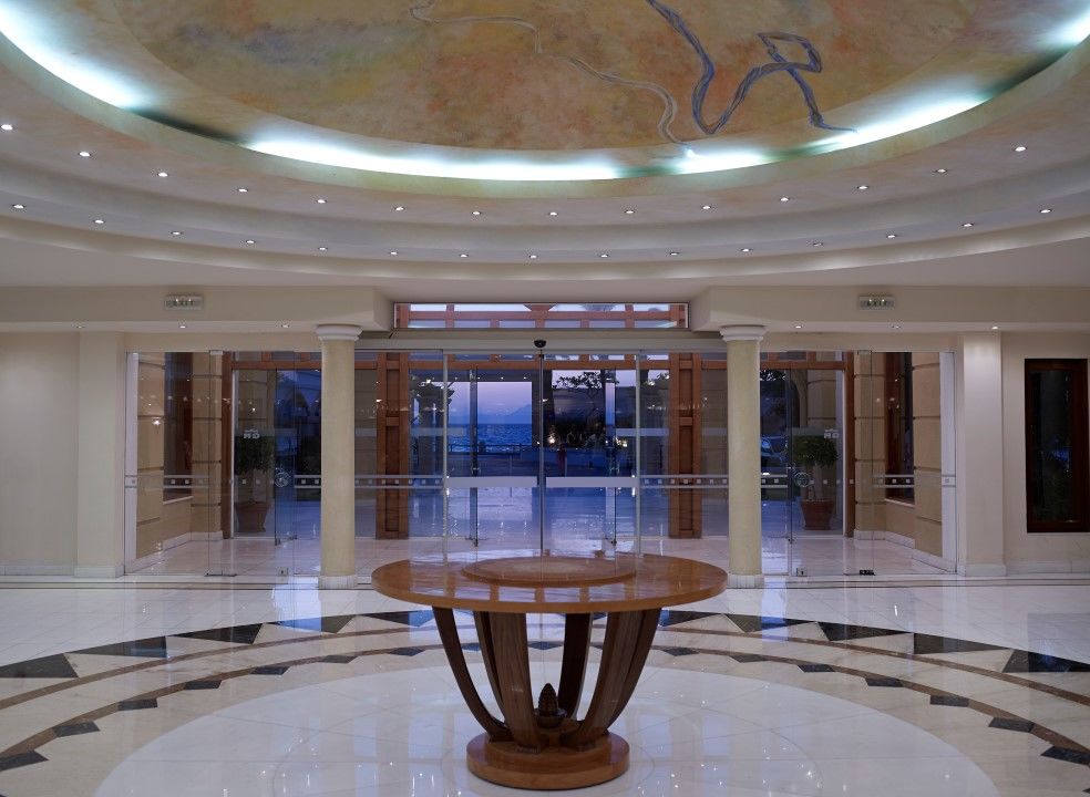 Mitsis Grand Hotel Rhodes City Exterior photo Lobby